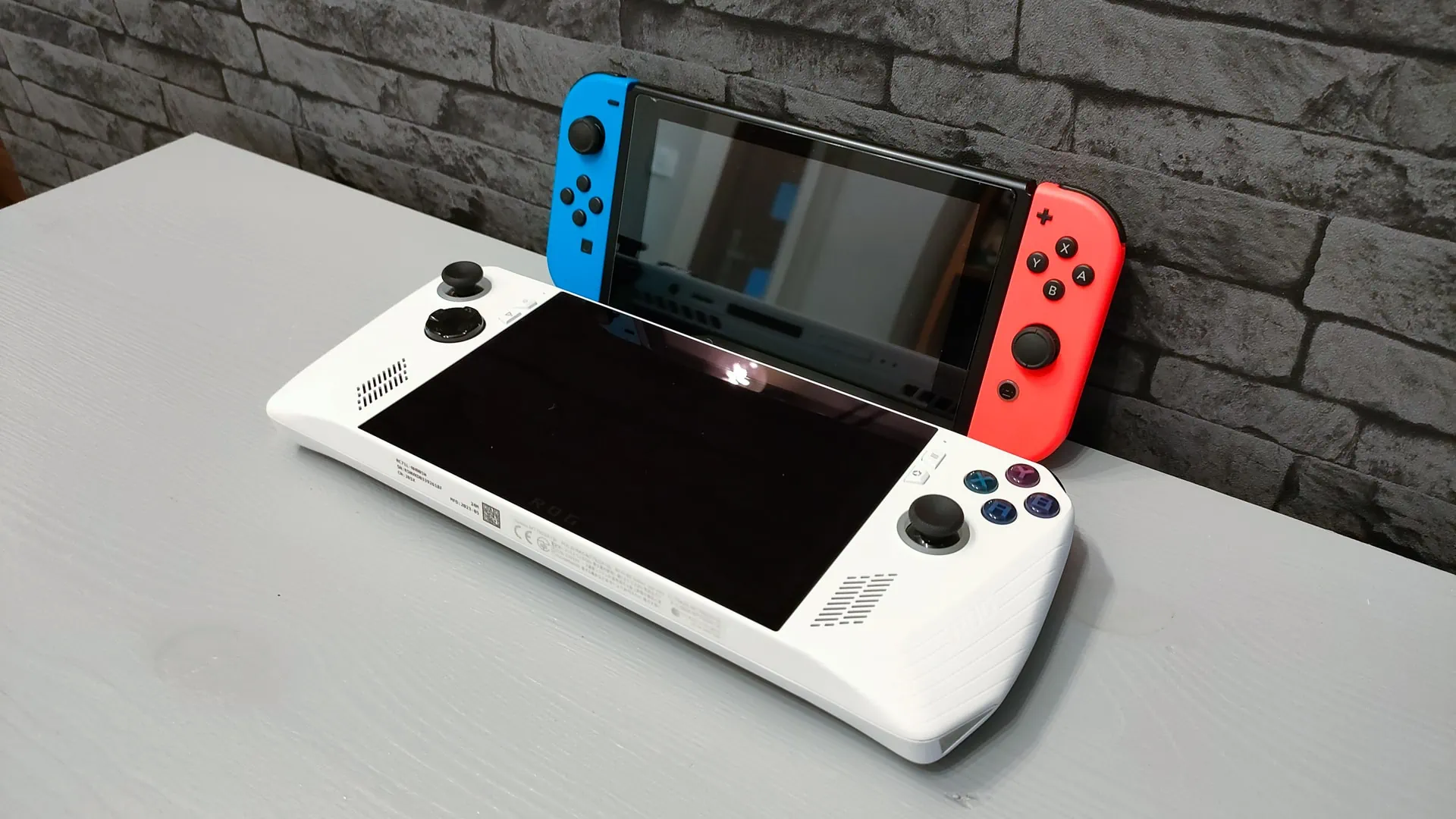 ASUS ROG Ally, Nintendo Switch