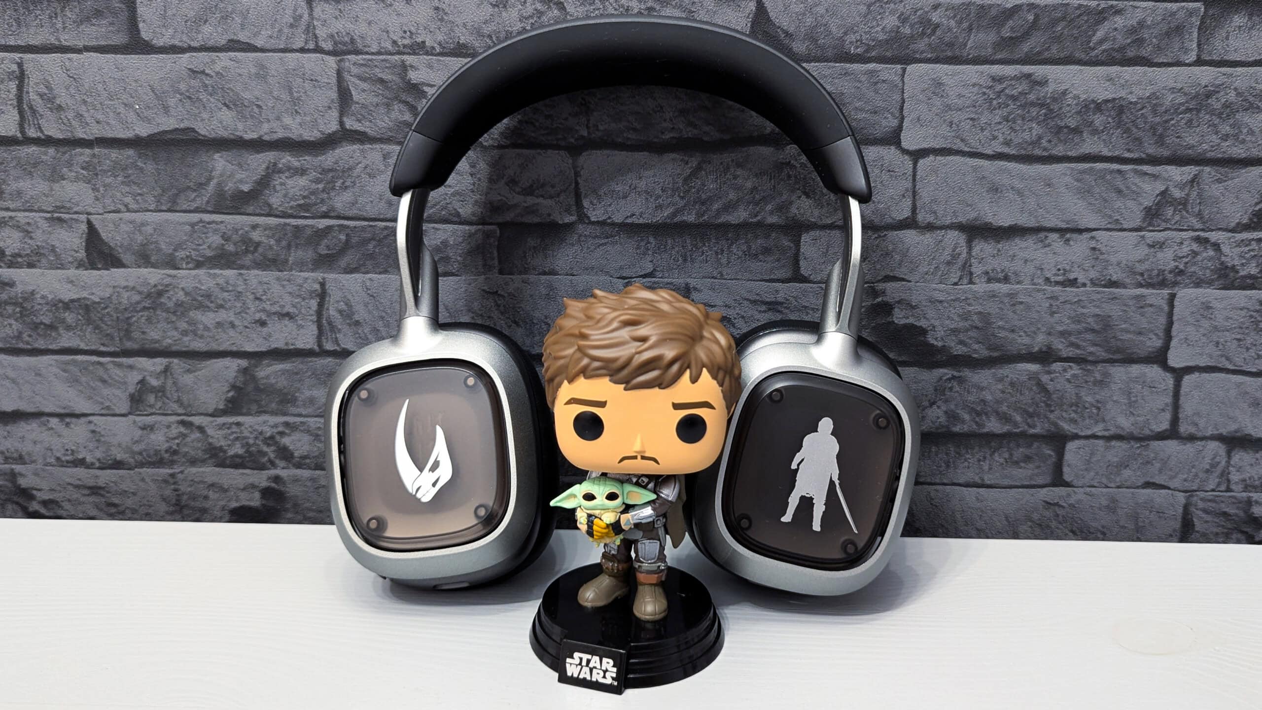 Logitech Astro A30 The Mandalorian Edition