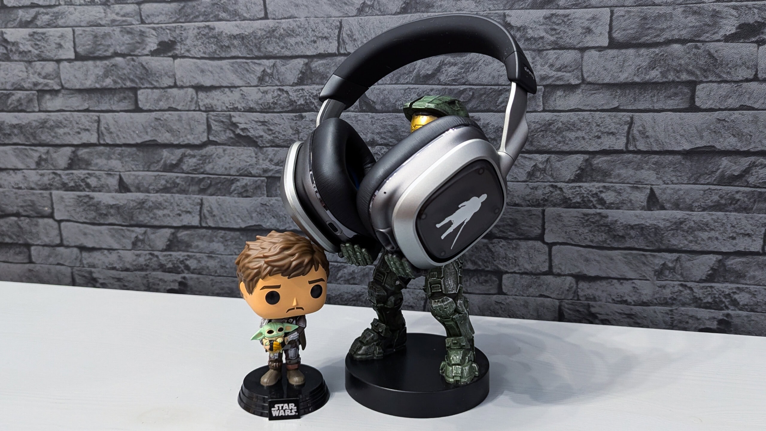 Logitech Astro A30 The Mandalorian Edition