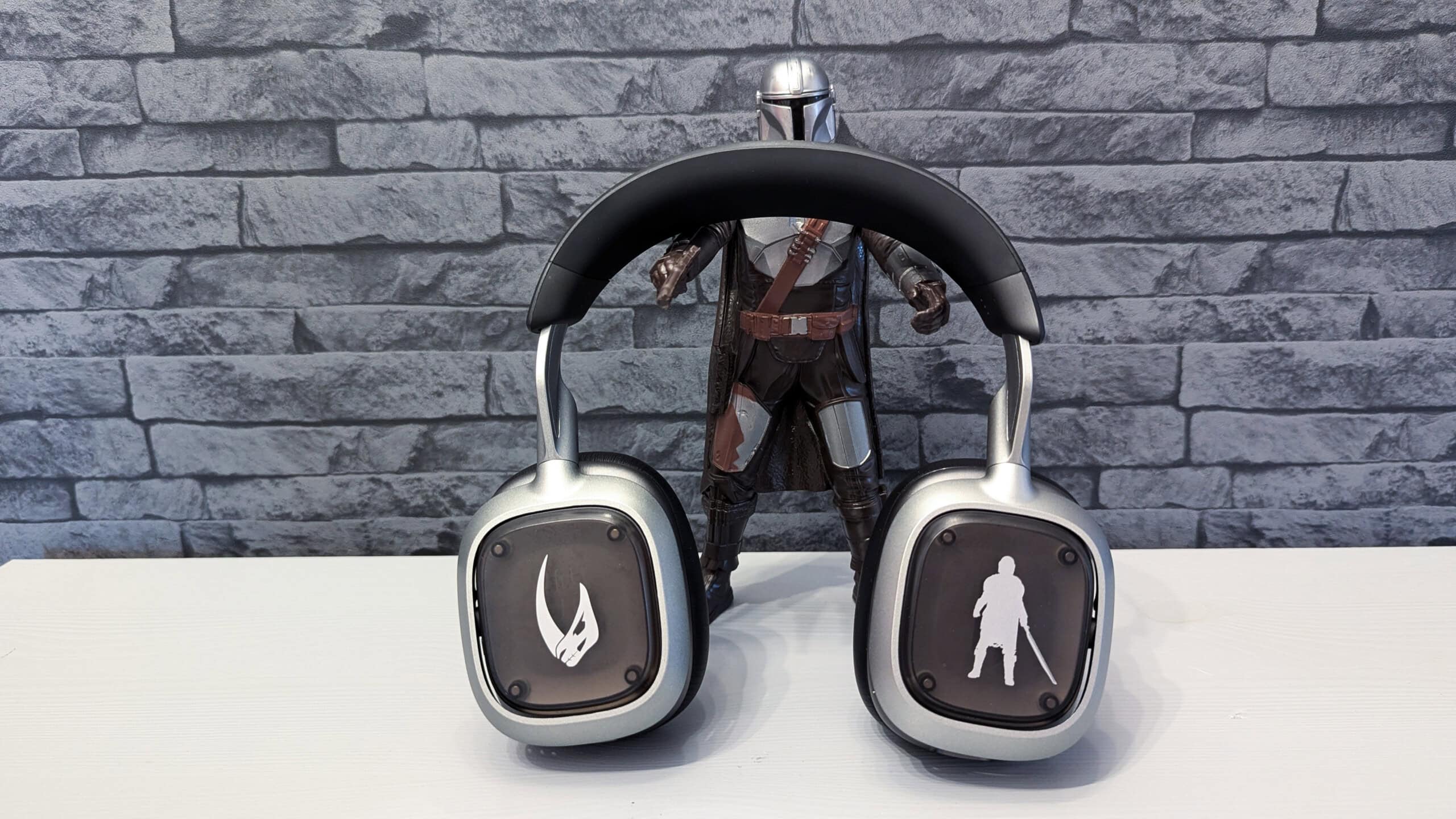 Logitech Astro A30 The Mandalorian Edition