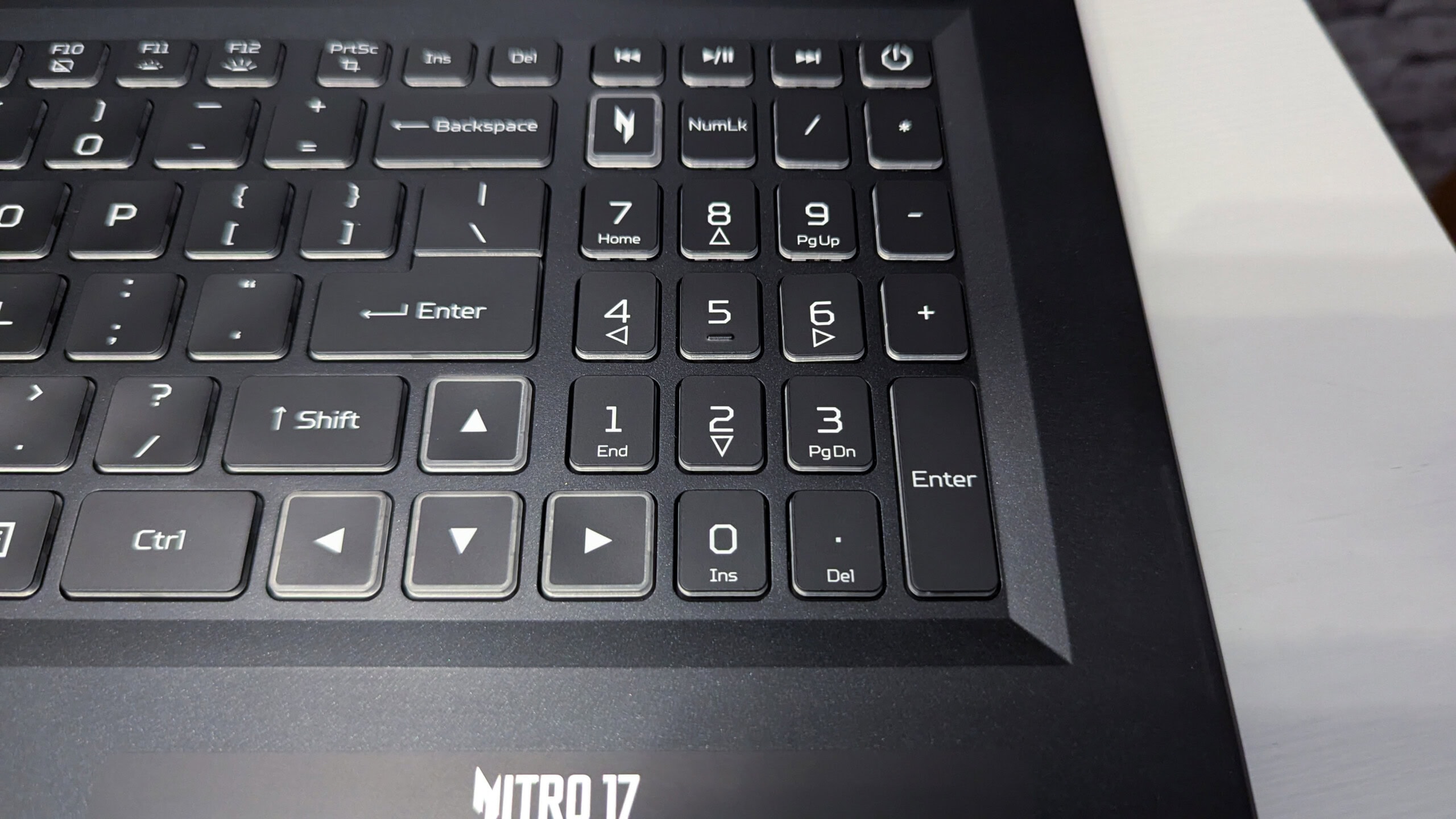 Acer Nitro 17