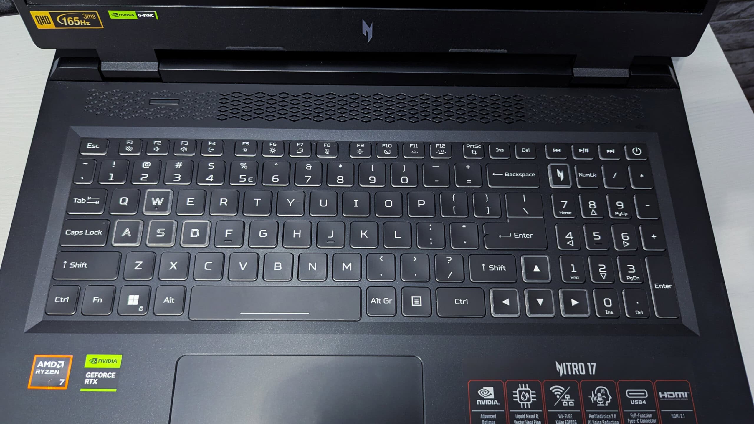 Acer Nitro 17