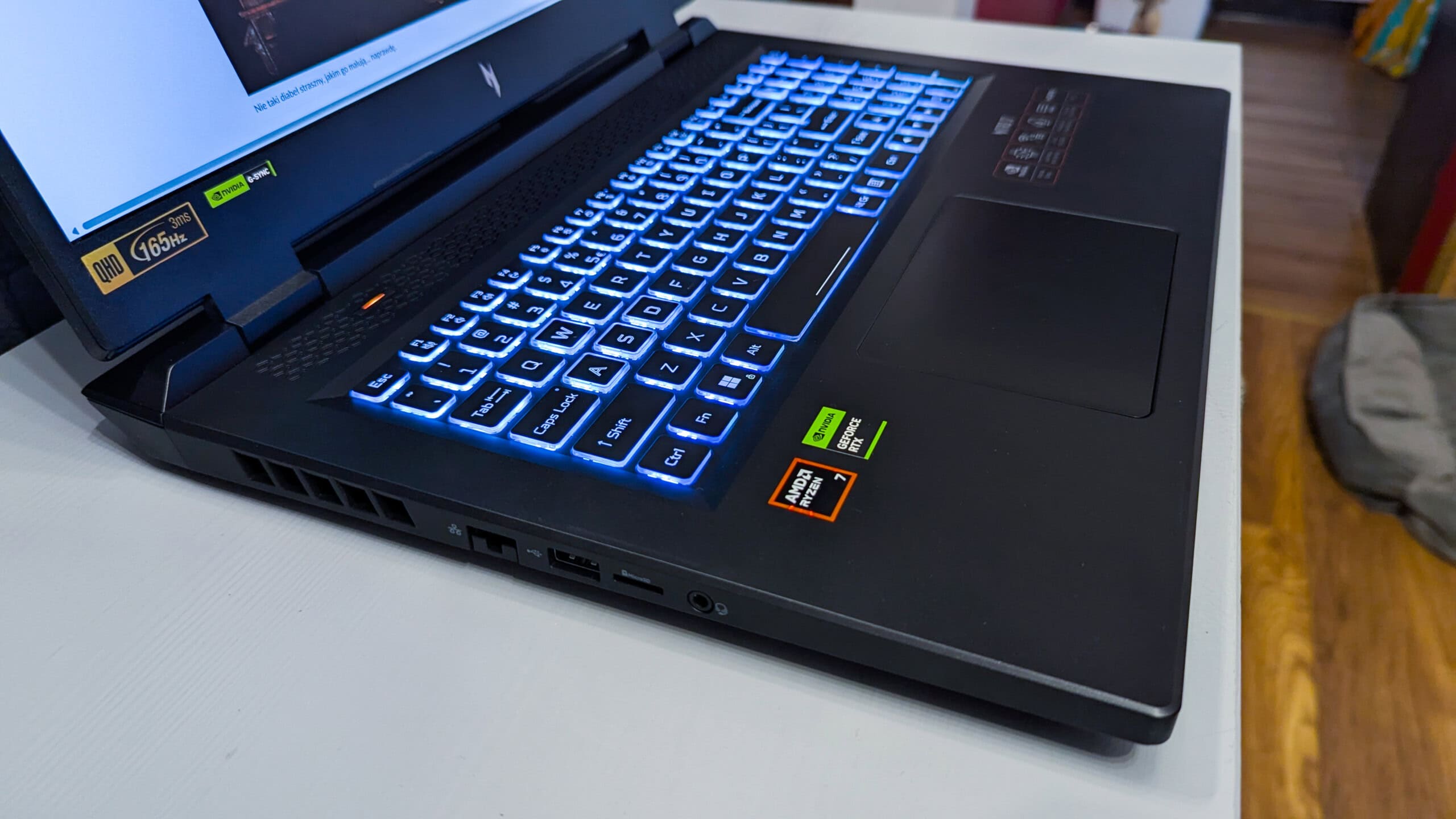 Acer Nitro 17