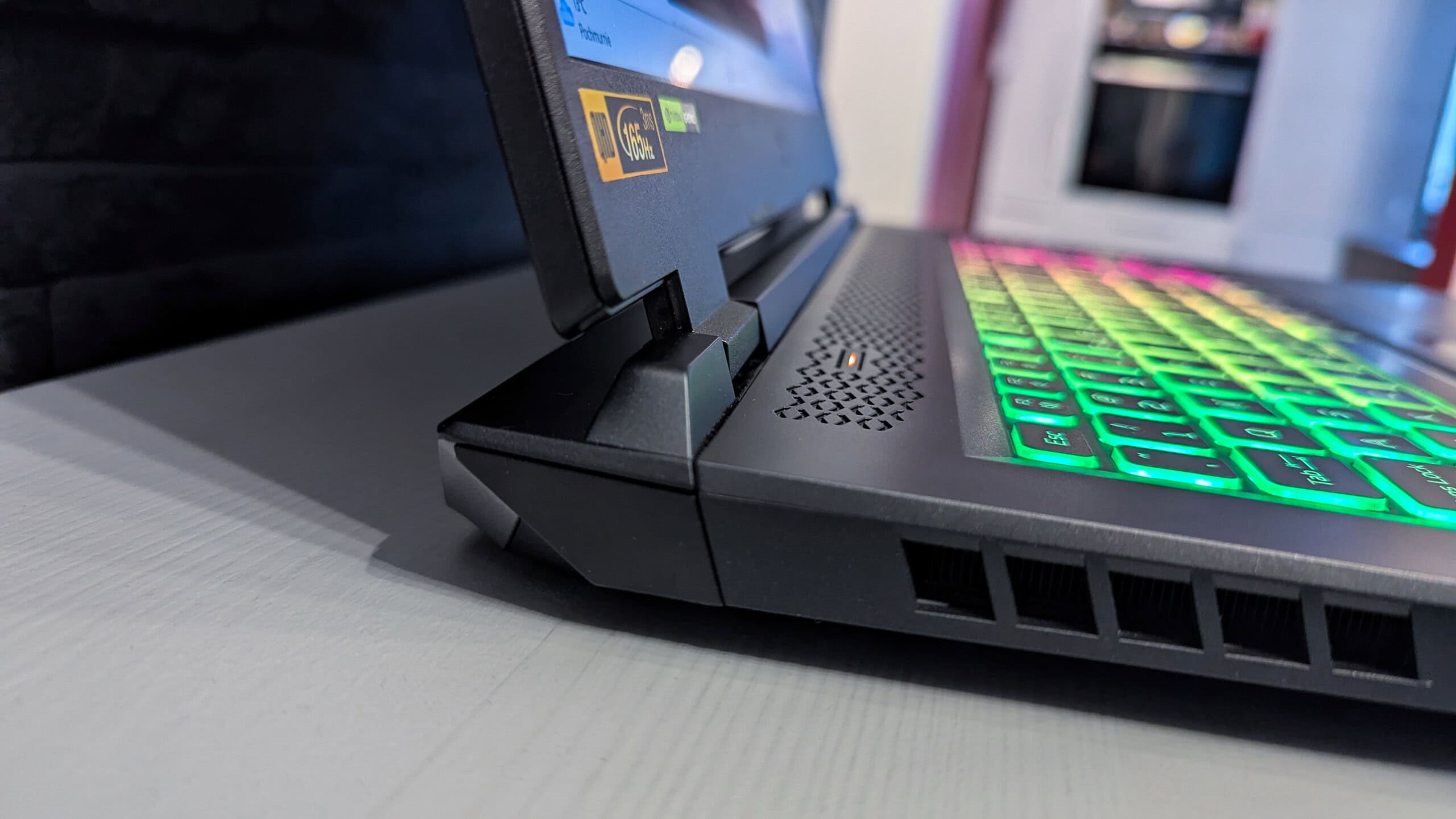 Acer Nitro 17