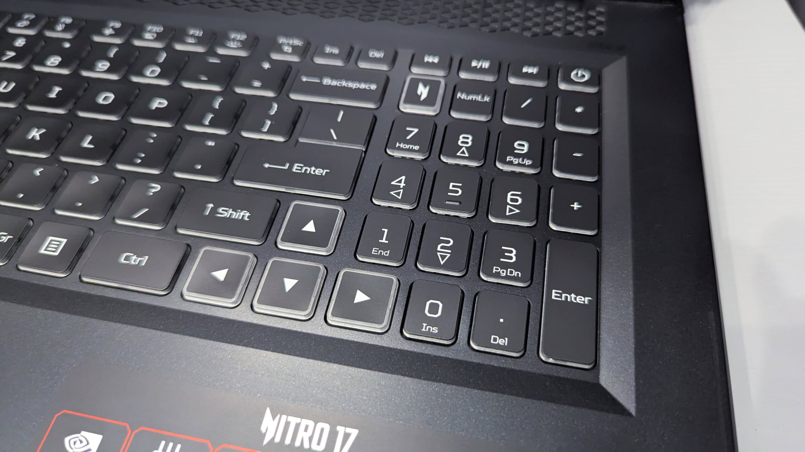 Acer Nitro 17