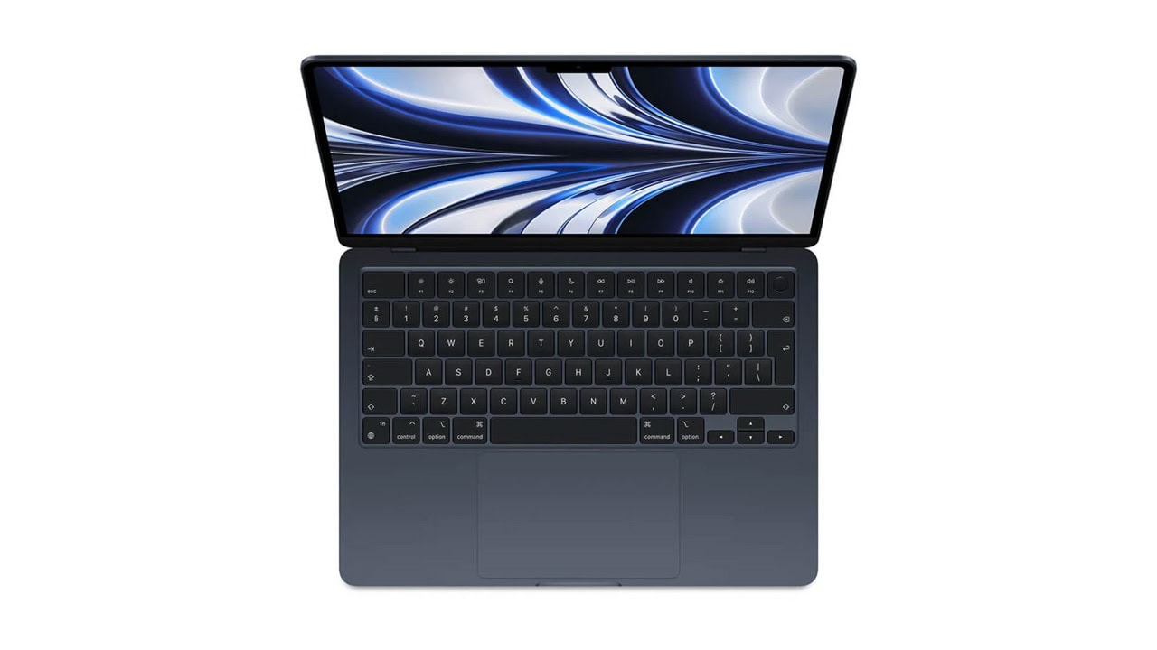MacBook Air 13 M4 w promocji za 4499 zł! Zgarnij genialnego laptopa od Apple aż 500 zł taniej