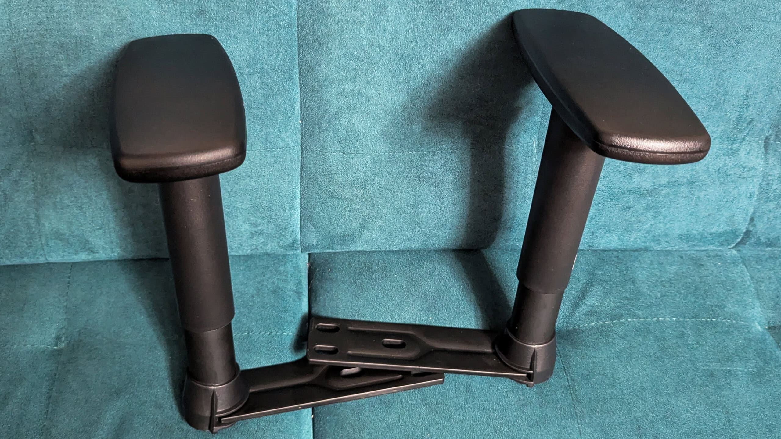 Genesis Trit 660
