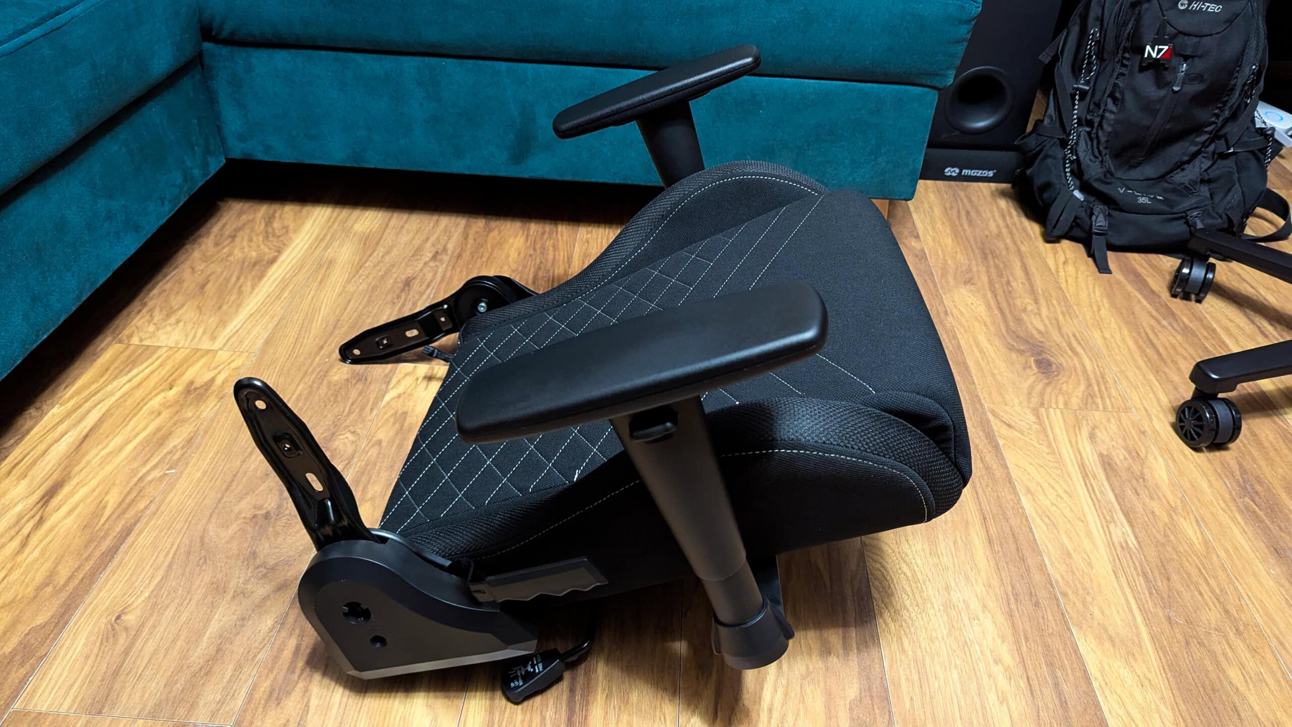 Genesis Trit 660