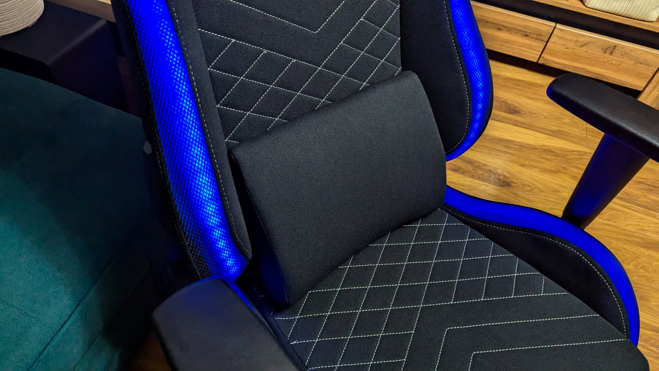 Genesis Trit 660