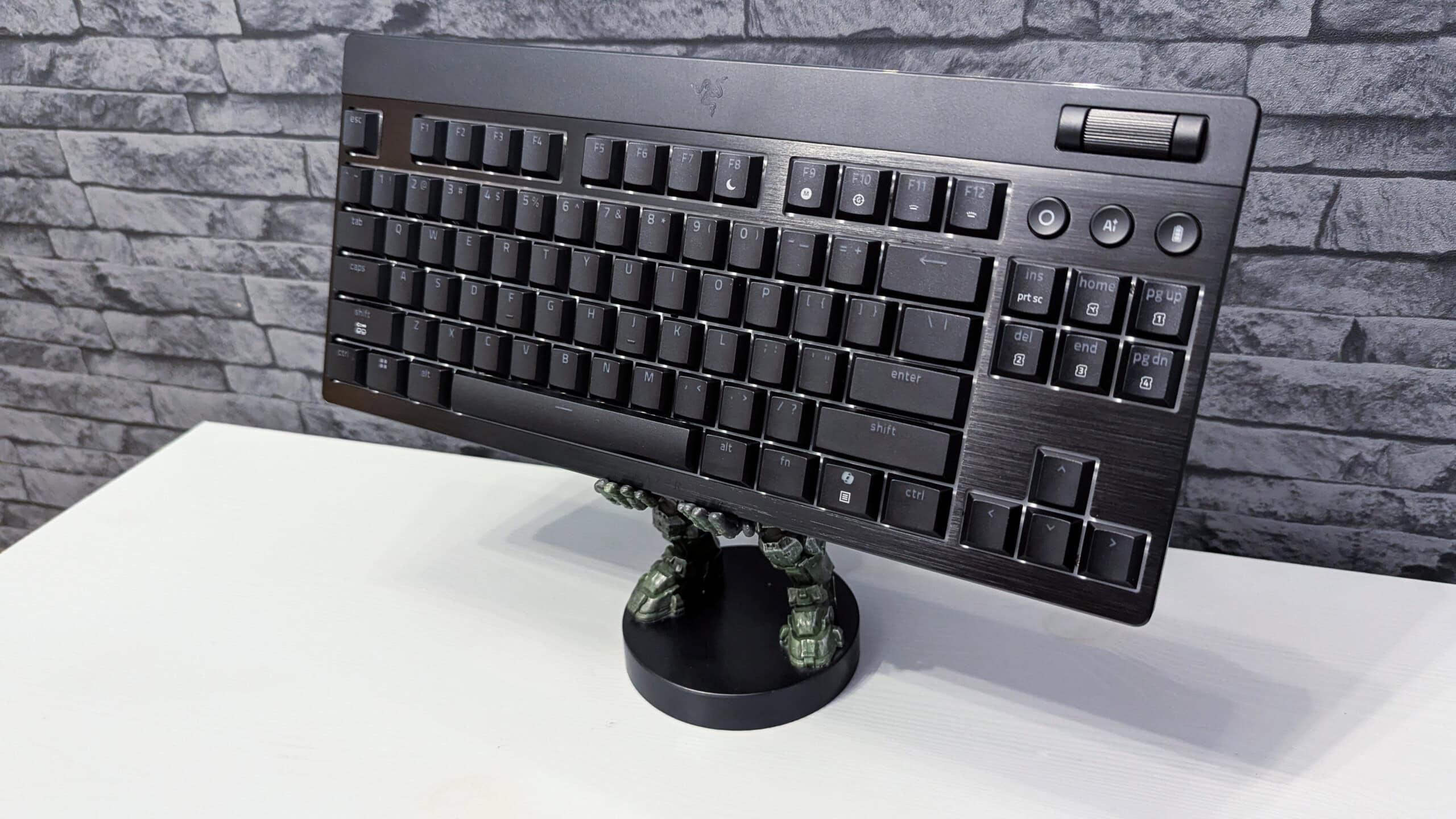 Razer BlackWidow V4 Low-profile TKL HyperSpeed