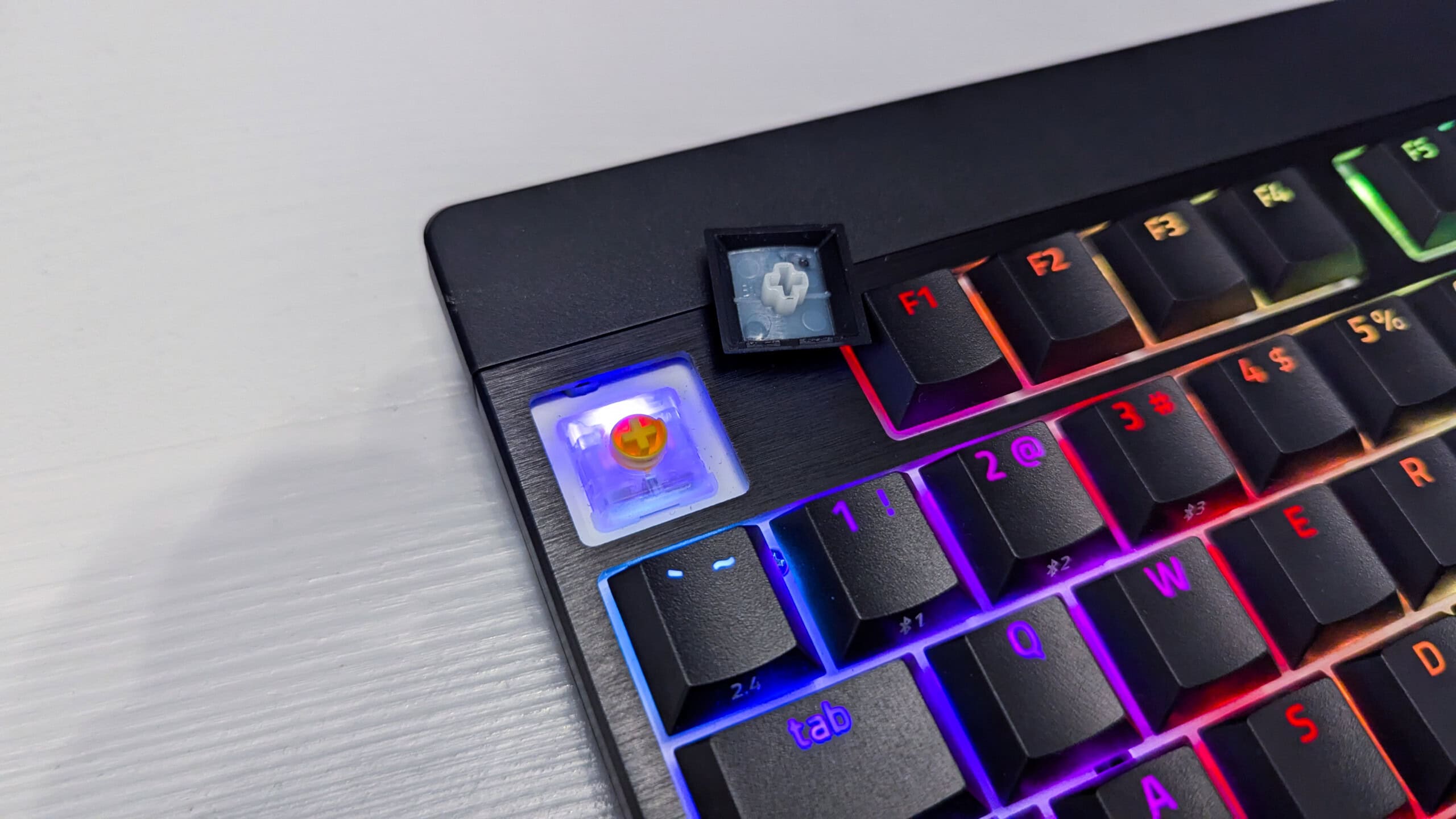 Razer BlackWidow V4 Low-profile TKL HyperSpeed
