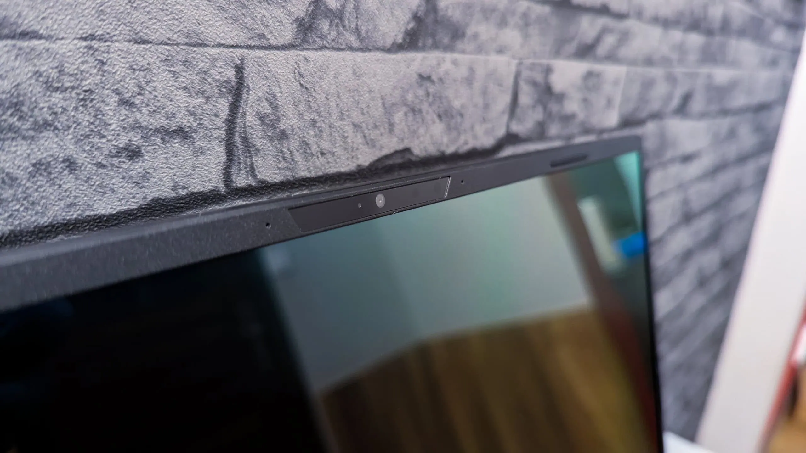 Predator Helios Neo 16S AI