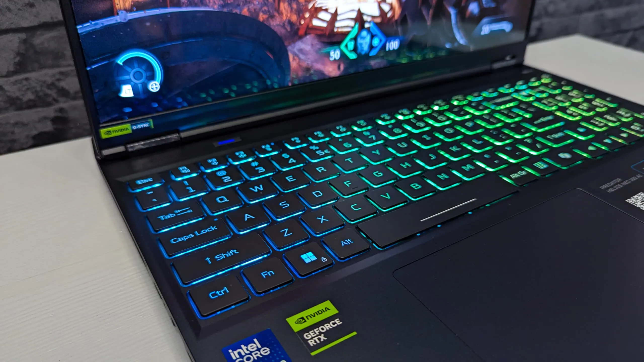 Predator Helios Neo 16S AI