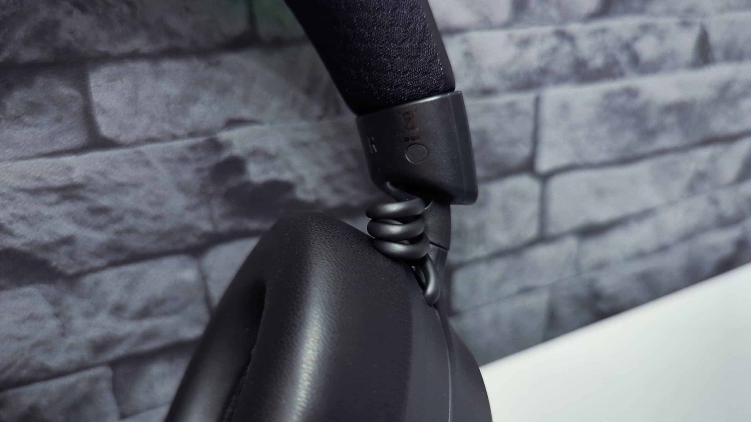 Razer Kraken Kitty V3 Pro