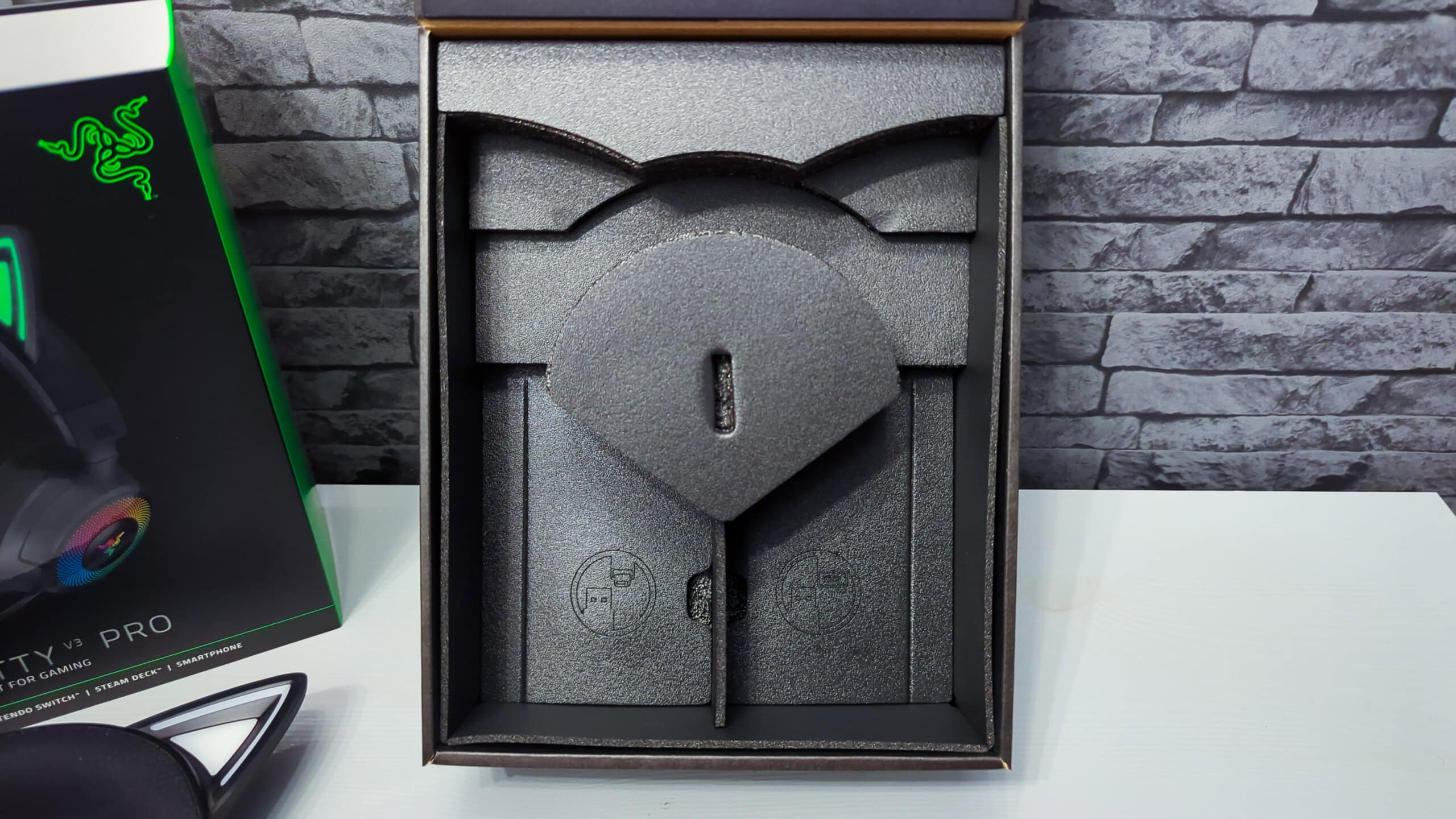 Razer Kraken Kitty V3 Pro