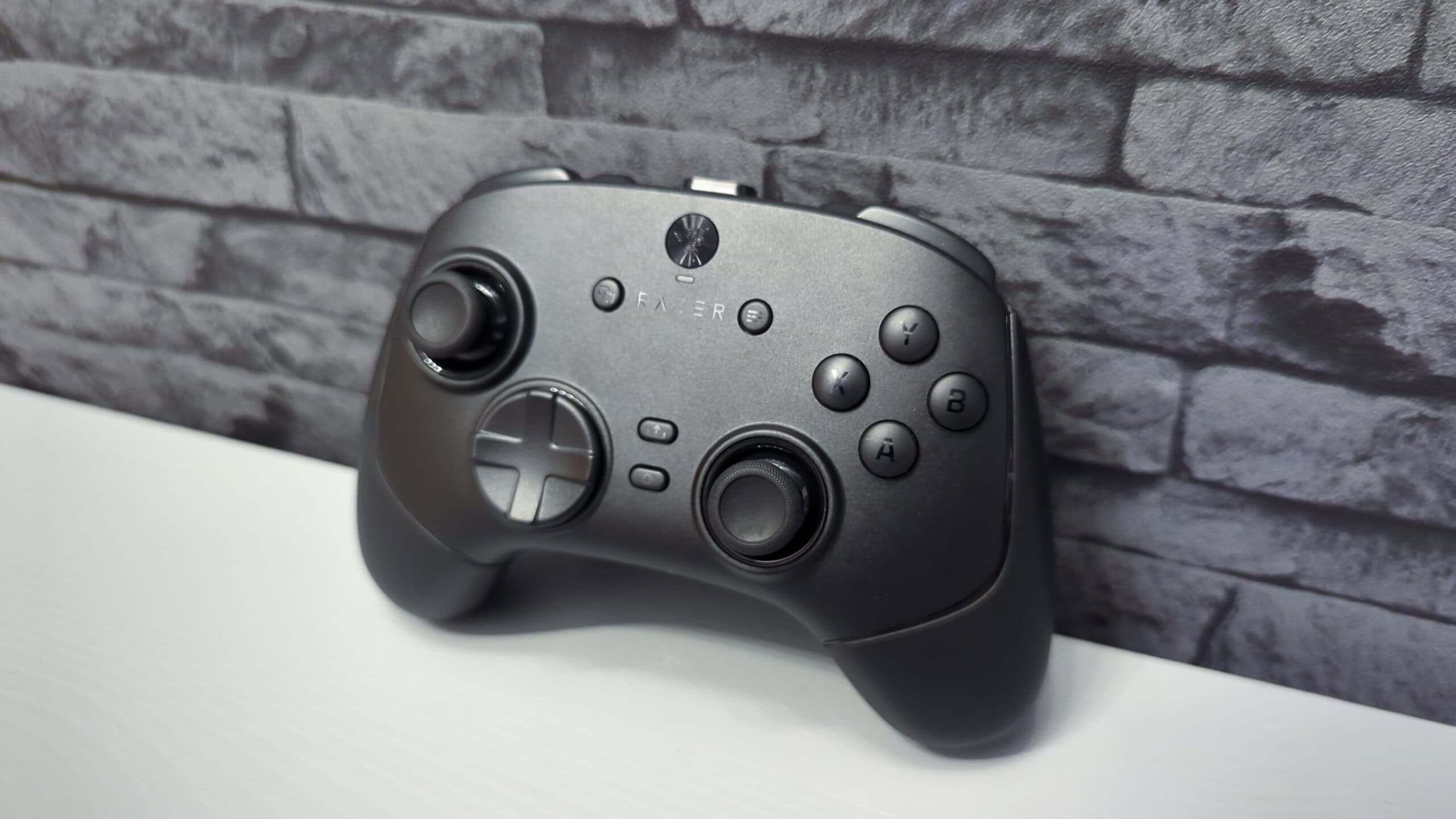 Razer Wolverine V3 Tournament Edition 8K PC