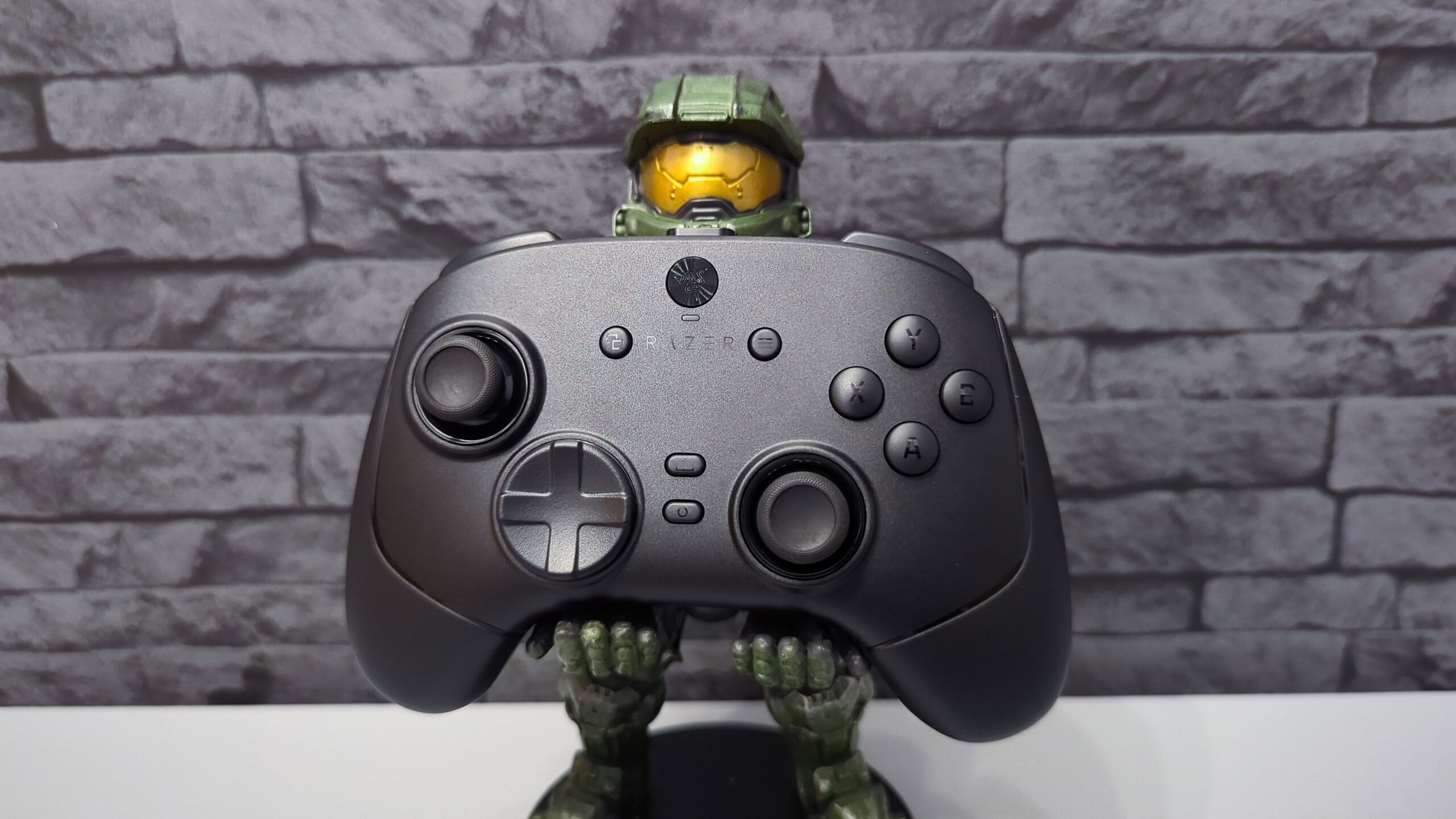 Razer Wolverine V3 Tournament Edition 8K PC