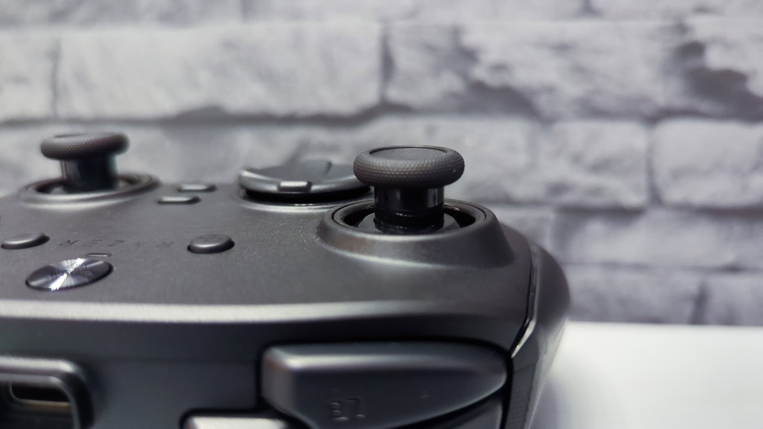 Razer Wolverine V3 Tournament Edition 8K PC