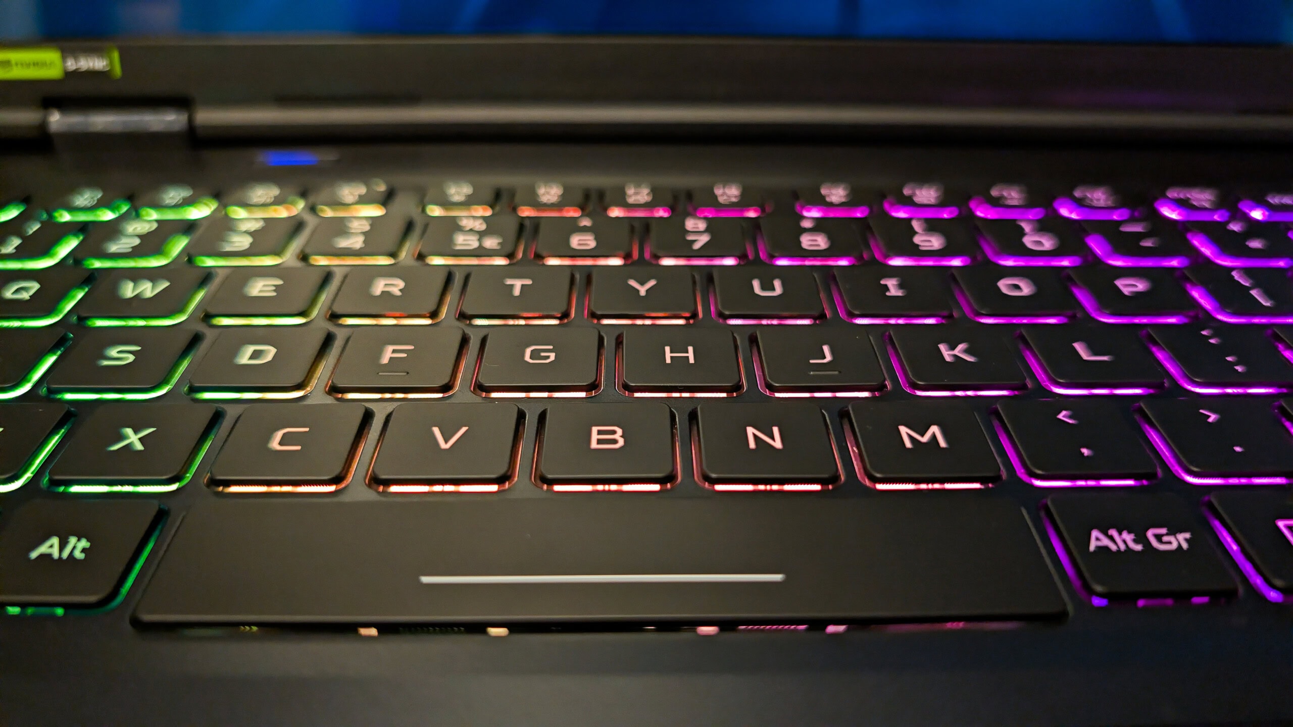 Predator Helios Neo 16S AI