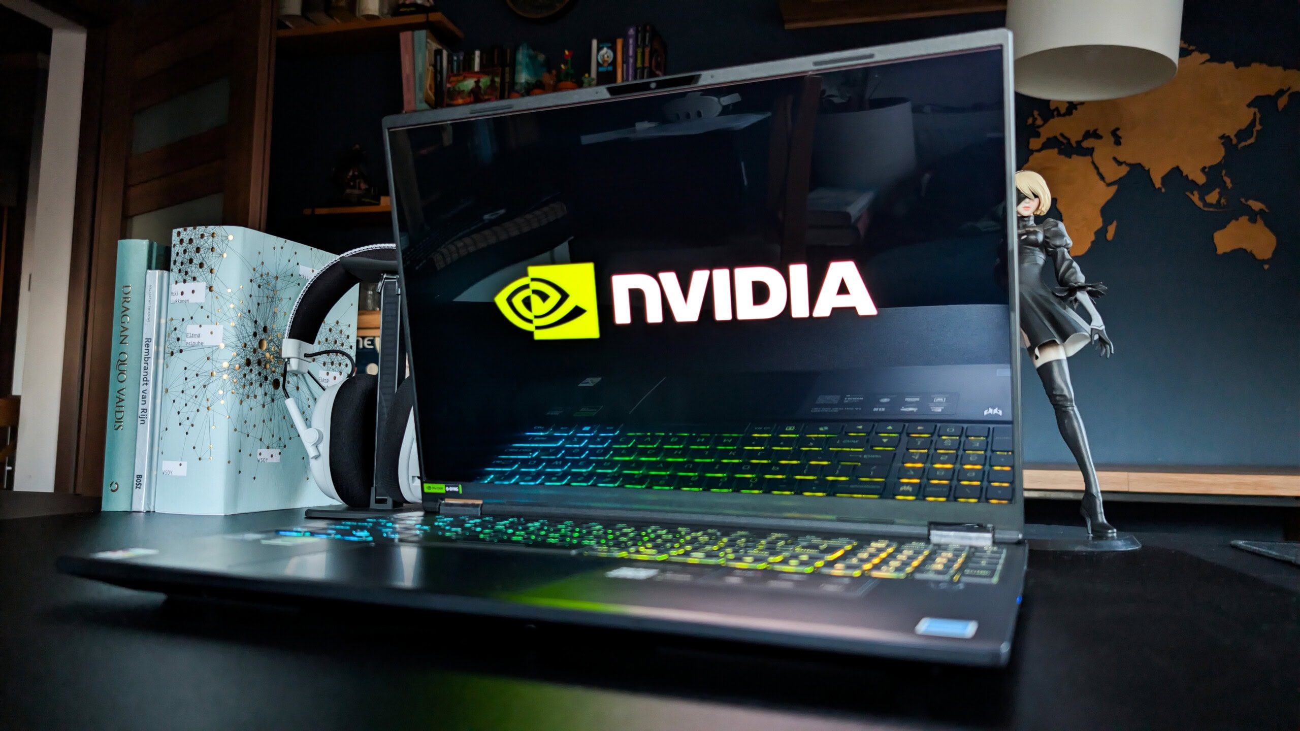 Predator Helios Neo 16S AI