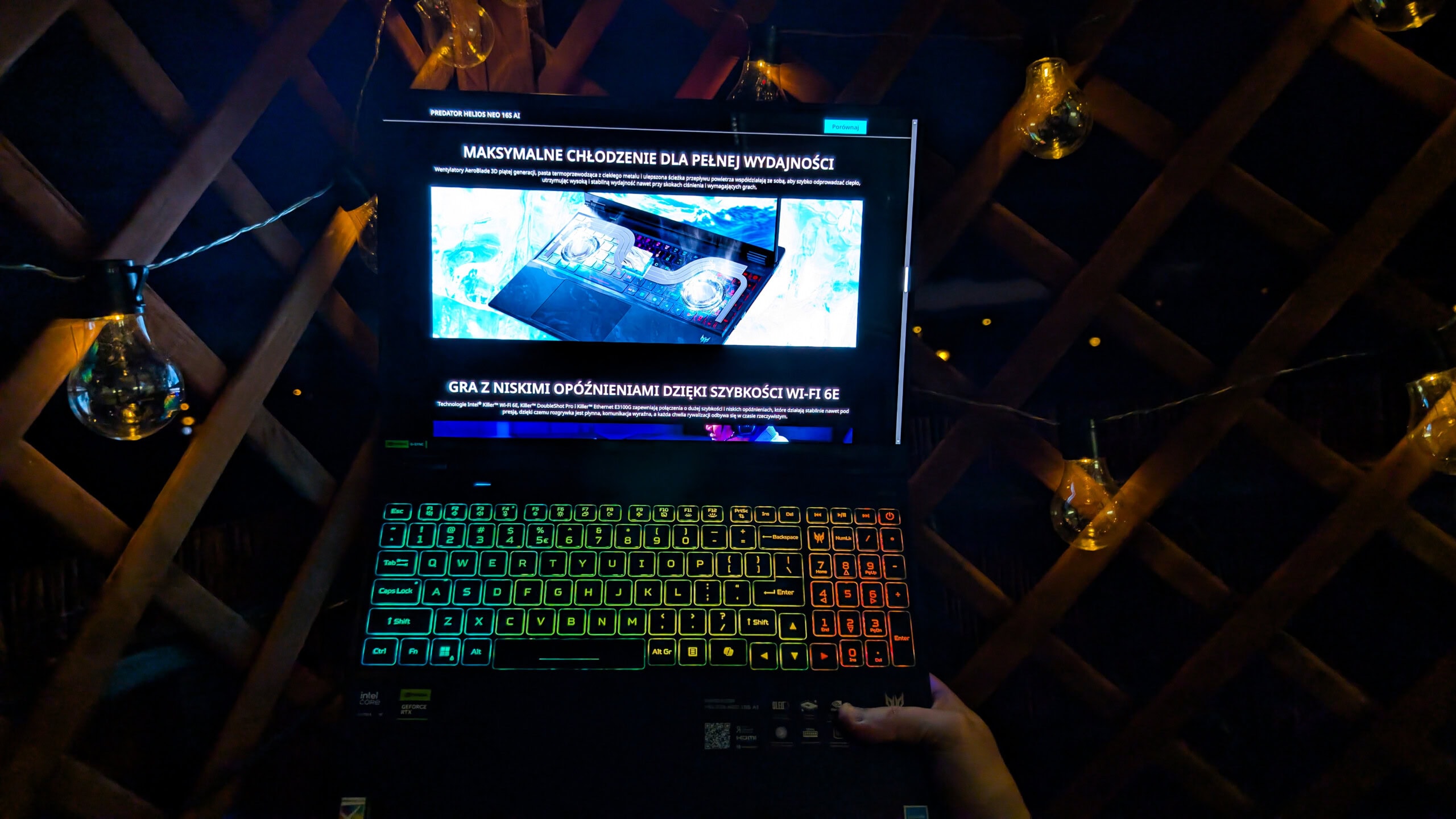 Predator Helios Neo 16S AI